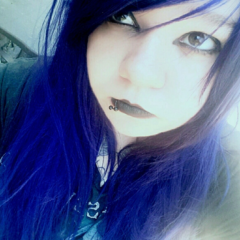 Meet your Posher, Shanon